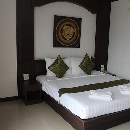 Patong Buri Hotel Kültér fotó