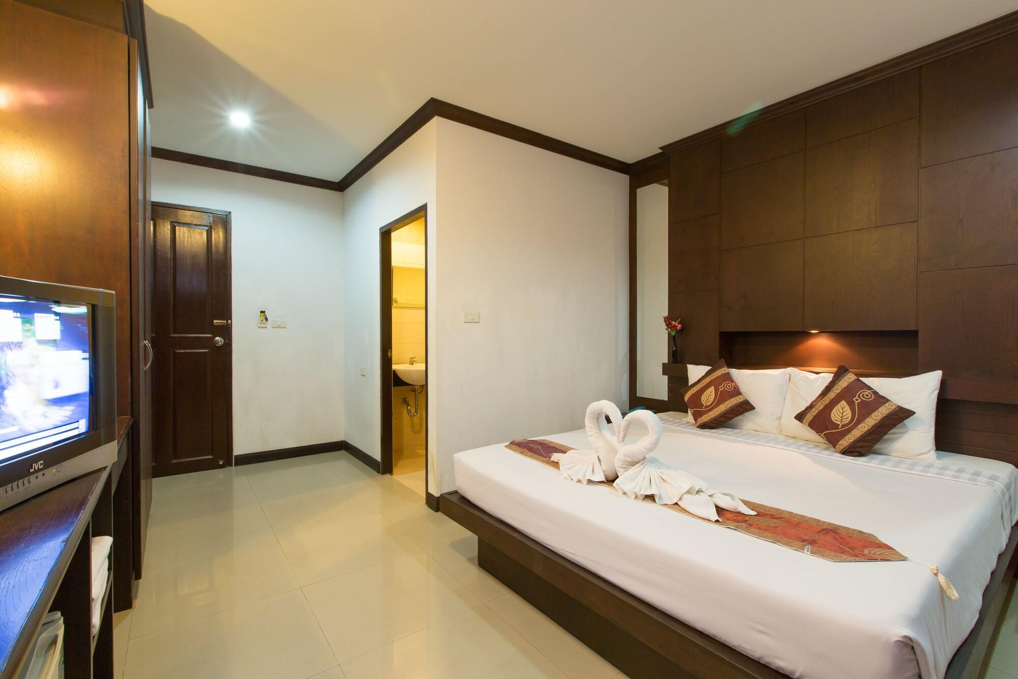 Patong Buri Hotel Kültér fotó
